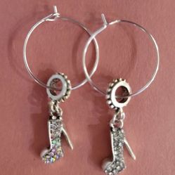 DESIGNER ORIGINAL  STAINLESS STEEL  HOOP EARRINGS REMOVEABLE HIGH HEEL CHARMS 