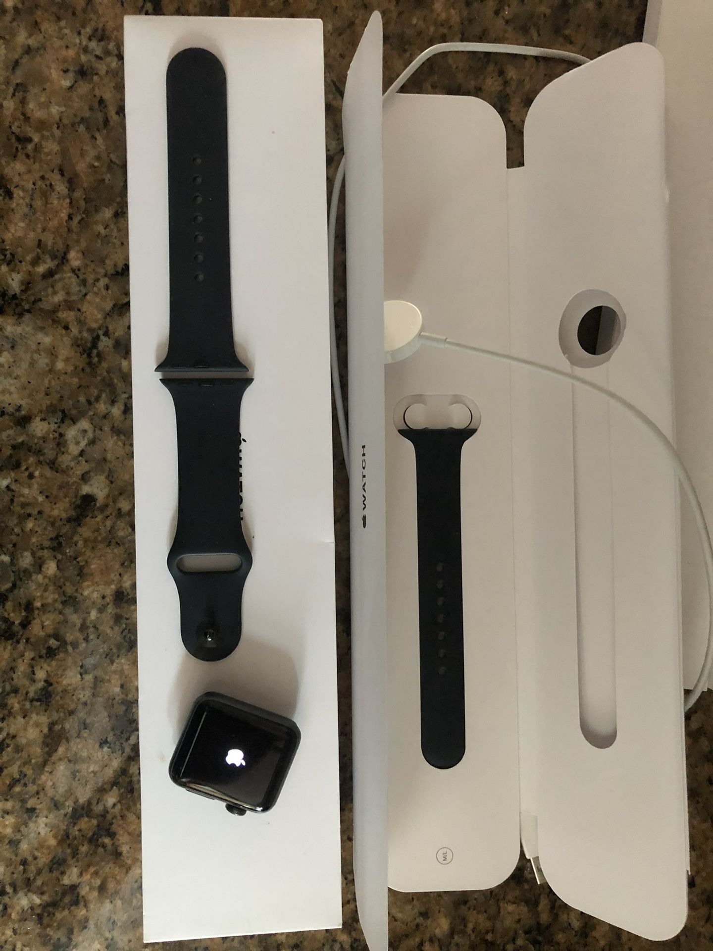 Apple Watch Series 3 OG Everything, GREAT CONDITION