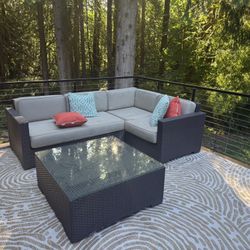 Crate And Barrel patio Furniture 3-piece