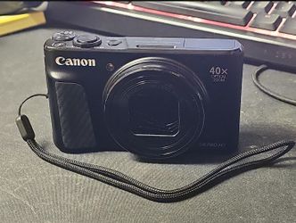Canon PowerShot SX740 HS