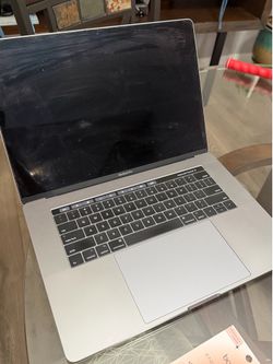 2016 15” MacBook Pro with Touch Bar 256GB