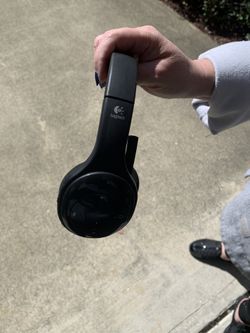 Logitech wireless headset