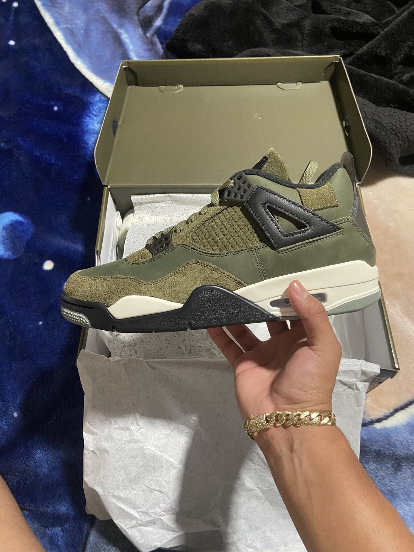 Air Jordan 4 Olive
