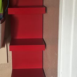 Red Shelve 