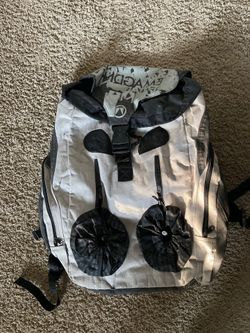 Mindgame backpack skate holders