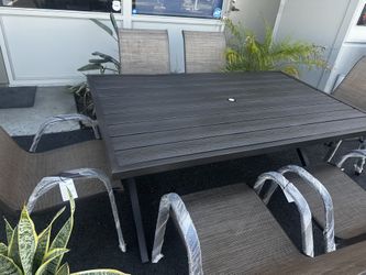 new  patio table set 7 pcs
