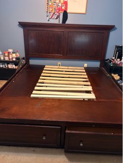 King says platform frame
