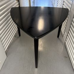 Guitar Pick Shape Dining Table