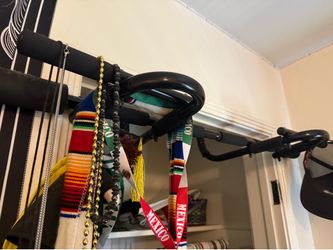 Pullup bar