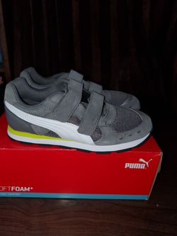 Kids Puma shoes