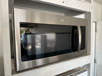 GE microwave (1 month warranty)