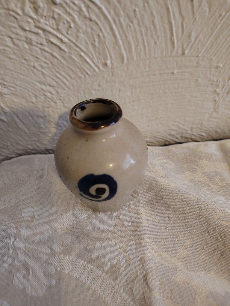 Vintage Mini Crock Ware Jug 3x3. Great Condition