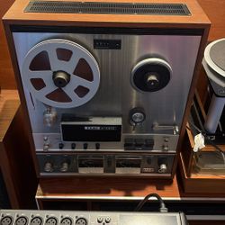 Teac A-6010A 