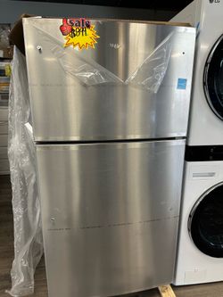 Whirlpool Top Freezer Fridge 23.1 cu.ft. READ DESCRIPTION