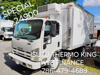 2012 ISUZU NQR BOX 14' FT. THERMO KING.