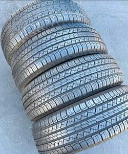 245 60 18 Set 4 Tires Michelin Con 80% de Vida Las 4 🕹️