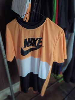 Nike shirt and short set