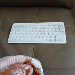 Samsung KEYBOARD 