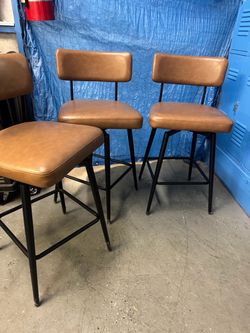 Bar stool set