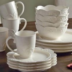 Princess House Cups And Plates Tazas Y Platos NEW