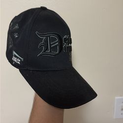 Gallo fino dejenme hacer dinero hat