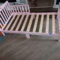 Bed frame for kids