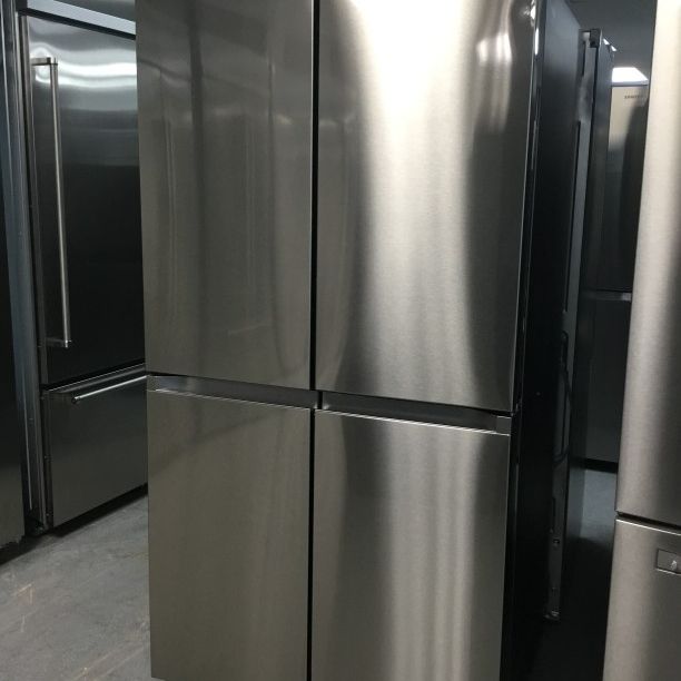 Samsung French Door French Door (Refrigerator) Stainless steel Model RF23B7671SR - 2644