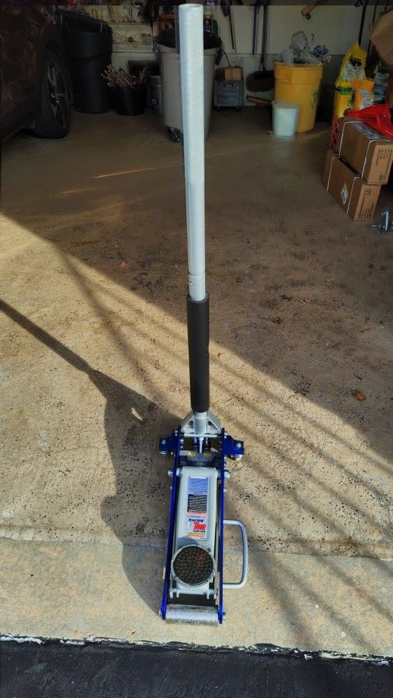 1.5 Ton Floor Jack Rapid Pump