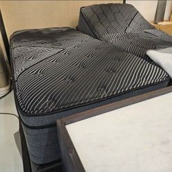 Split King Adjustable Beds Black ICE Hybrid Mattresses