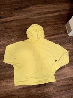 XL Yellow Women’s Hooded Pullover Sweatshirt