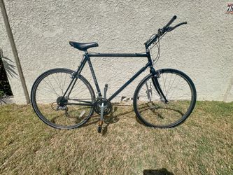 1991 Schwinn CrissCross - Vintage Lugged Steel Gravel / Commuter Bike
