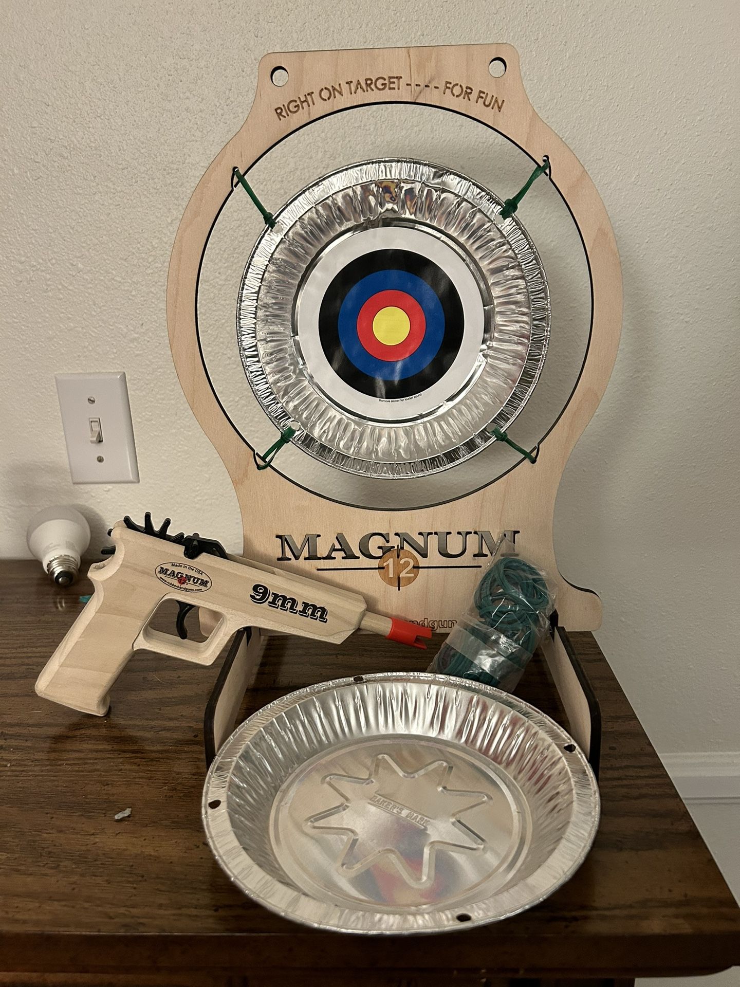 Rubber Band Gun With Pie Tin Target