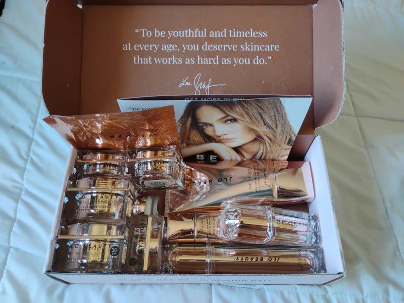 JLO Beauty Box + Smaller Size Included