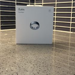 Oura 4 Ring Silver Size 9 - New In Box