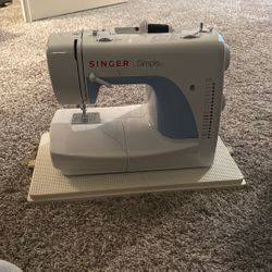 Singer Sewing Machine