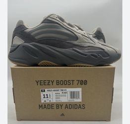 yeezy 700 v2 Tephra