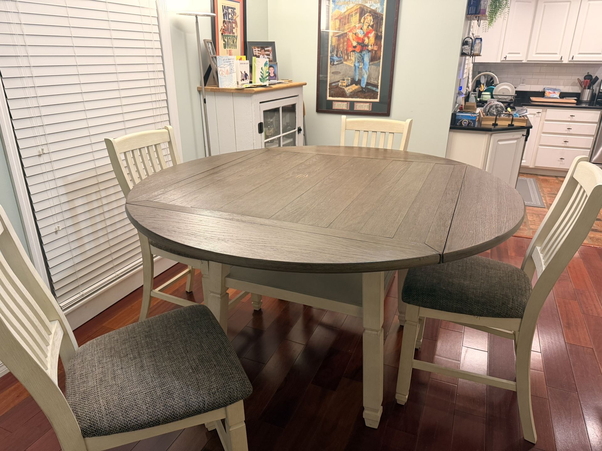 Dining Room Drop Leaf Table