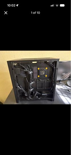 Black gaming pc setup
