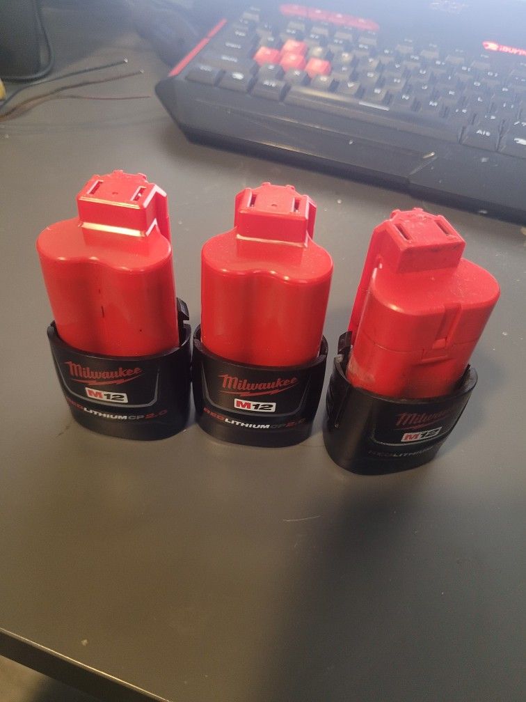 Milwaukee M12 Batteries 2.0