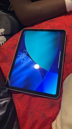 iPad 10th Gen 2025