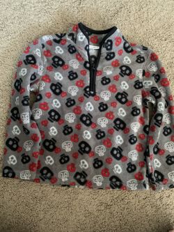 Skull fleece pullover size 4T