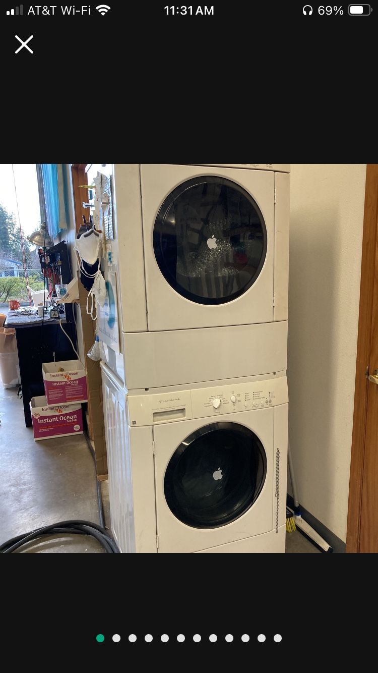Washer & Electric Dryer
