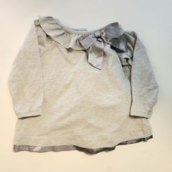 💜Baby girl 2pc gray long sleeve outfit size: 12 Months