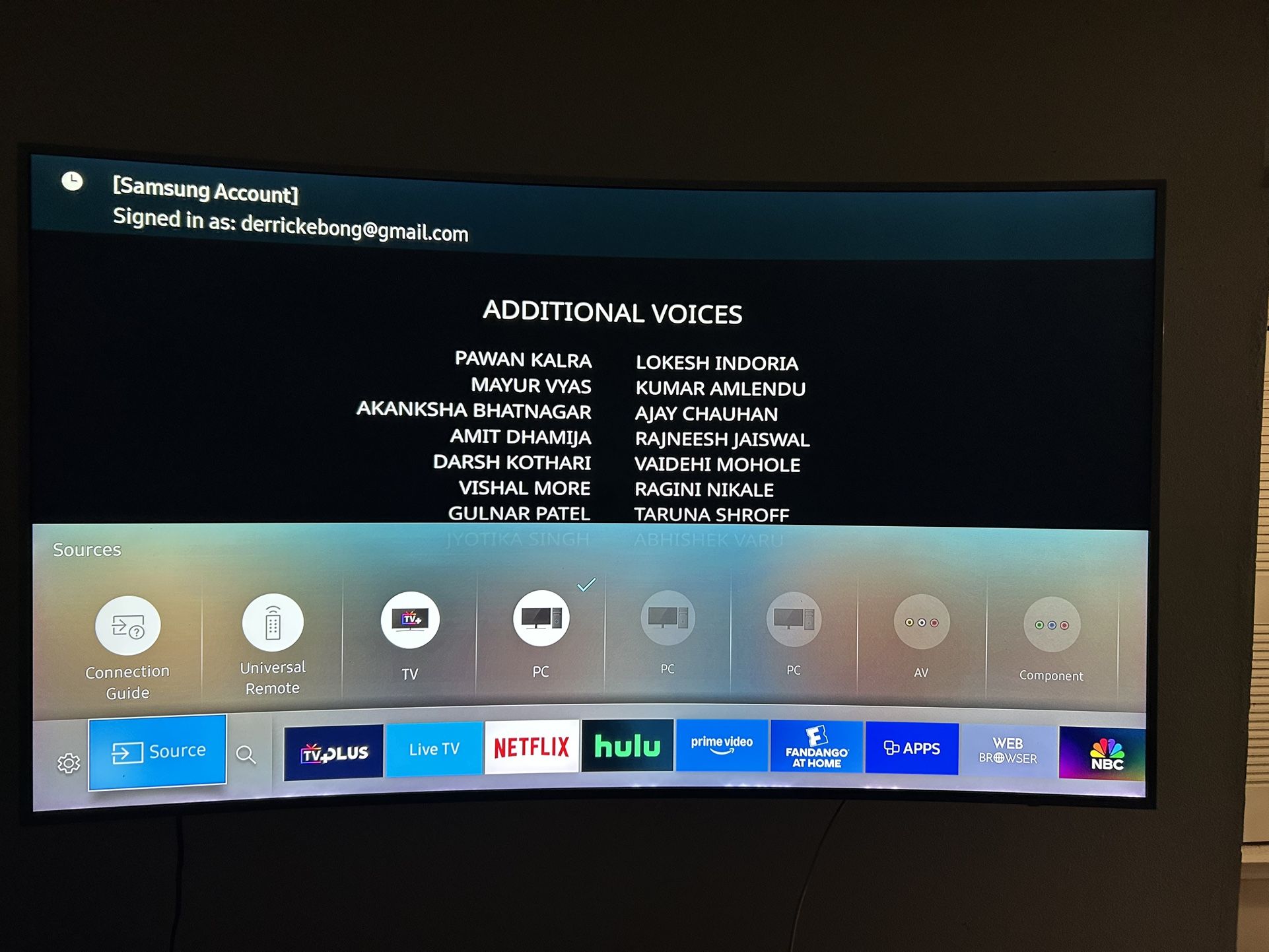 Samsung Curve Smart Tv 65 Inch With Hanger For Sale