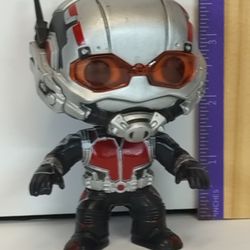 Funko Pop – Ant-Man (Classic Red & Silver Suit)