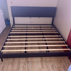 King Sz Bed frame 