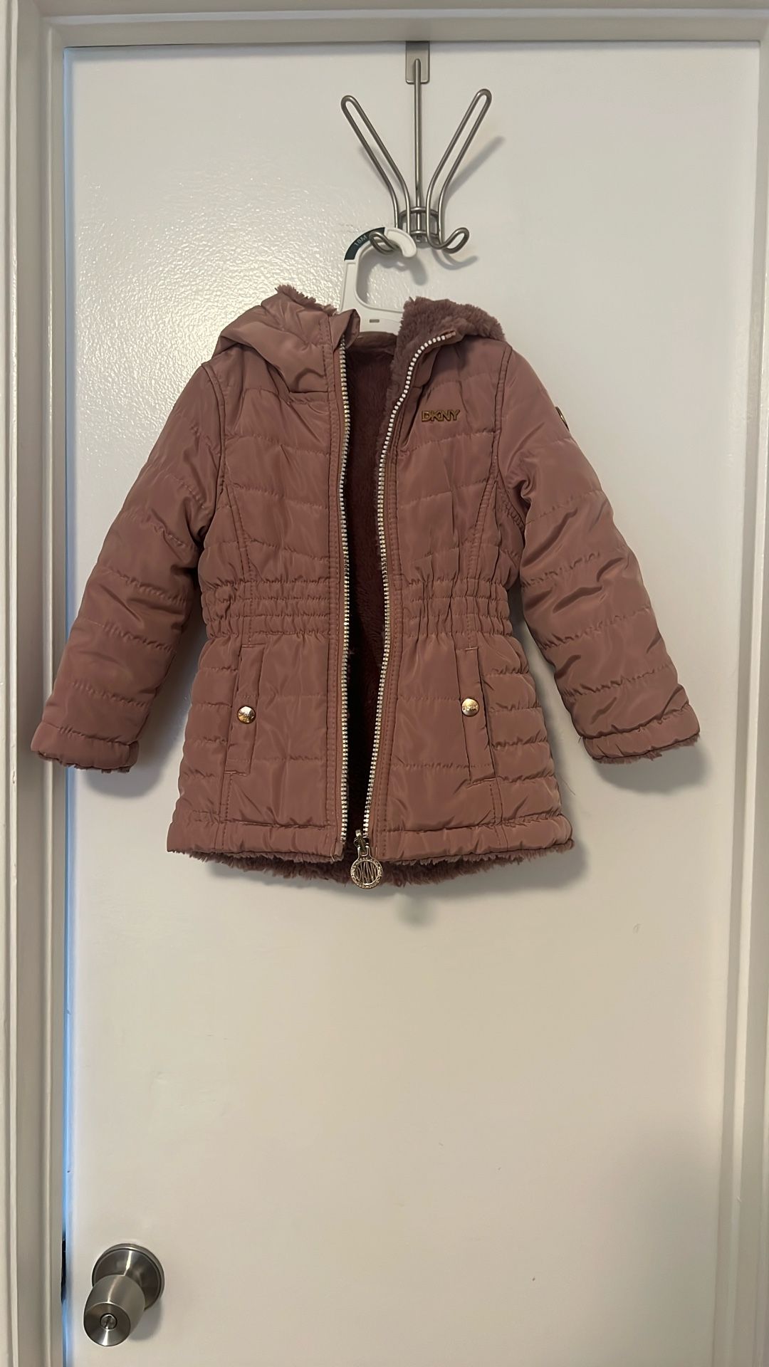 2T DKNY ⭐️reversible hooded coat
