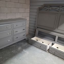 CalKing Bed , Dresser & Nightstand 