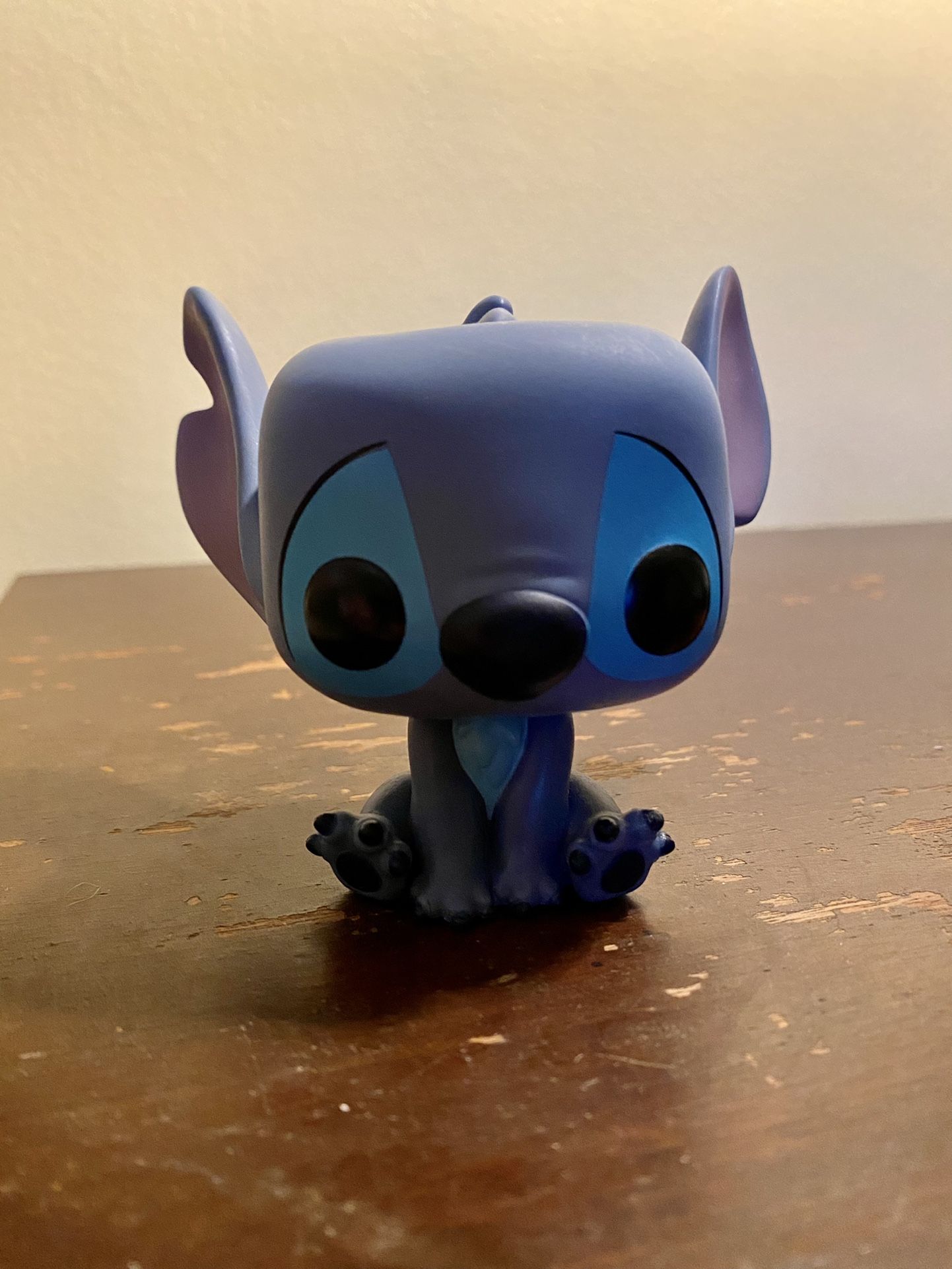 Funko Pop! Disney Lilo & Stitch Seated Stitch 