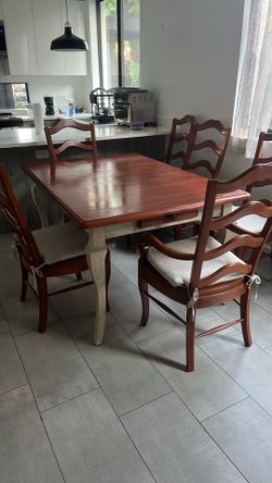 Dining table and chairs real oak
